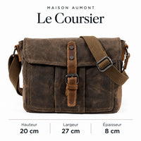 Le Coursier — dimensions : hauteur 20 cm, largeur 27 cm, épaisseur 8 cm
