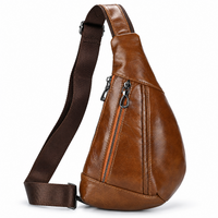 Sac de poitrine homme en cuir brun Le Galet, vue de face