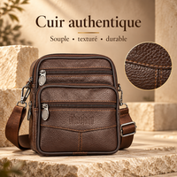Sacoche ceinture homme en cuir véritable grainé, détail